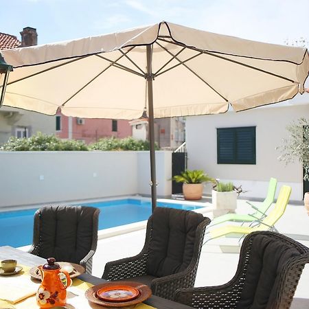 Villa Filipetti With Heated Pool Makarska Exterior photo
